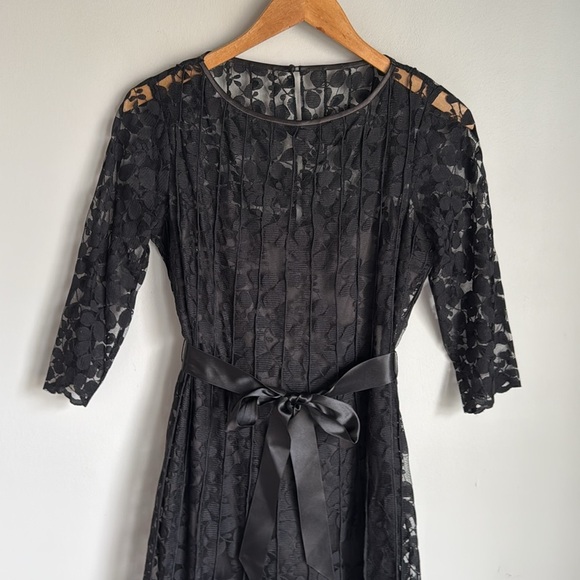 Rickie Freeman for Teri Jon 3/4-Sleeve Lace Overlay Cocktail Dress 4 - Picture 5 of 15